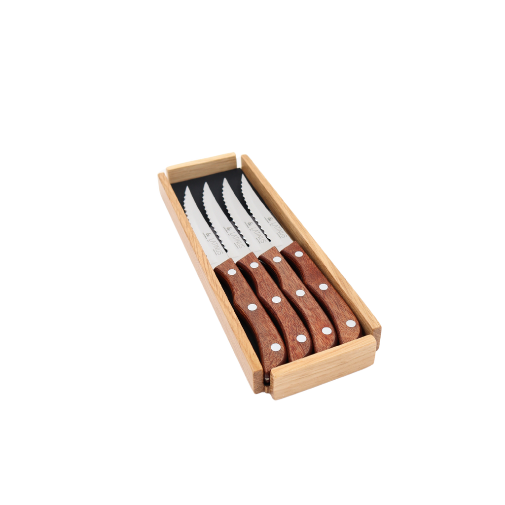 LATINUS Steak Knife Set - 4 pieces