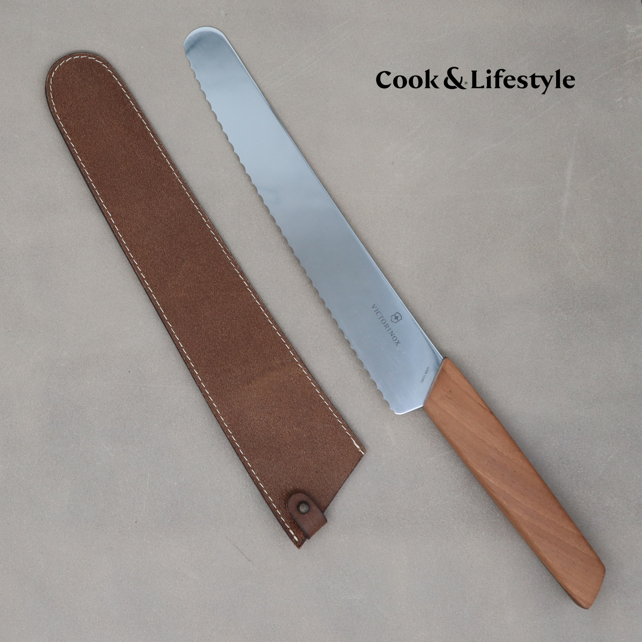 Modern Serrated Knife Kit