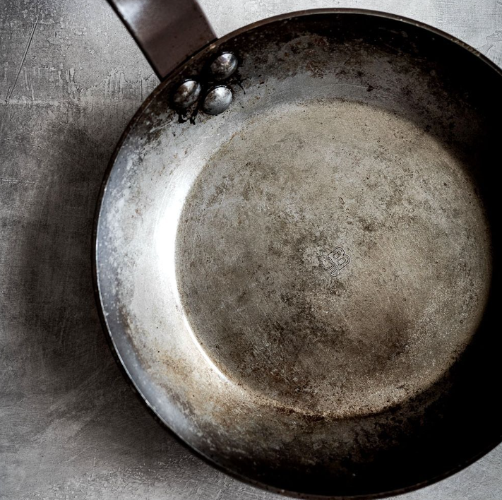 FRIGIDEIRA AÇO DE BUYER CARBONE PLUS