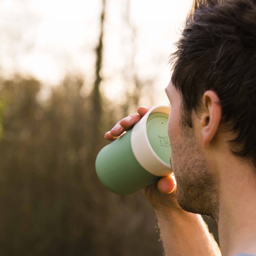 0.33 L porcelain travel mug - Leo