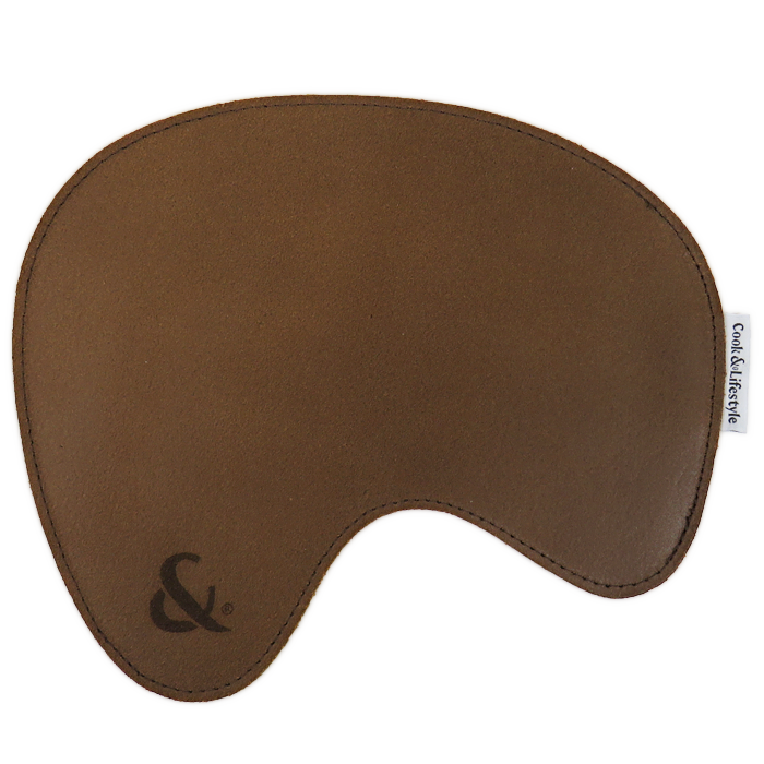 C&L Rust Brown Mouse Base