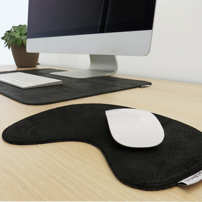 Black C&L Mouse Base