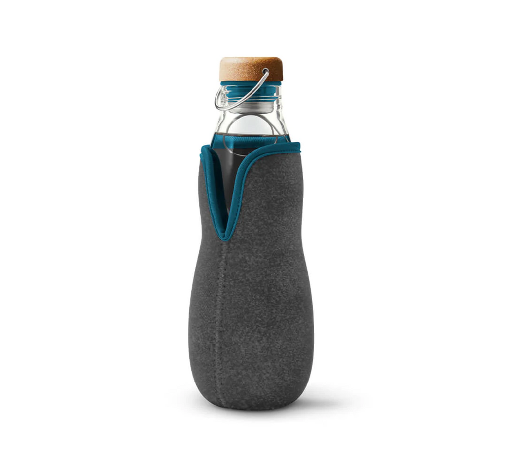 Glass Bottle with Blue Lid and Charcoal Filter 650ml Black+Blum