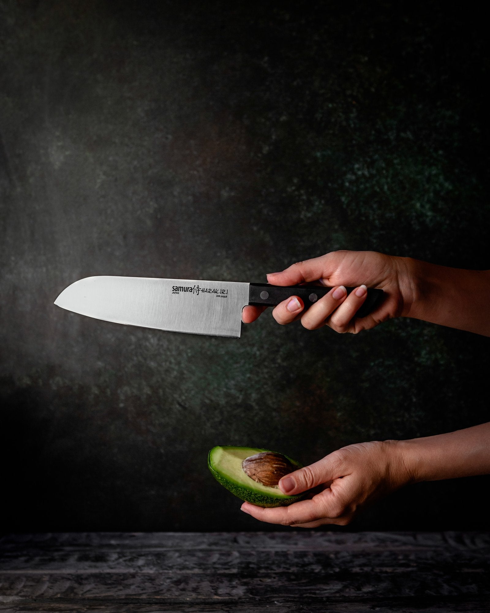 Samura HARAKIRI Japanese Santoku Knife 175 mm